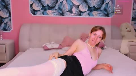 Daisy Swanson online show from 21, 10, 2025