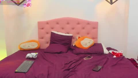 Snapshot of daisyandmatthew chatting on 25, 12, 2024 daisyandmatthew online show from 25, 12, 2024