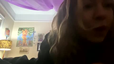 Snapshot of daisybaby699 chatting on 18, 12, 2024 DaisyB3 online show from 18, 12, 2024