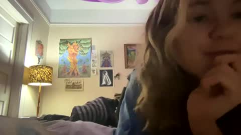 Snapshot of daisybaby699 chatting on 28, 12, 2024 DaisyB3 online show from 28, 12, 2024