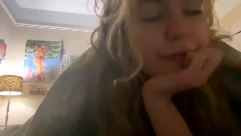 Snapshot of daisybaby699 chatting on 10, 1, 2025 DaisyB3 online show from 10, 1, 2025