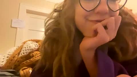 Snapshot of daisybaby699 chatting on 18, 2, 2025 DaisyB3 online show from 18, 2, 2025