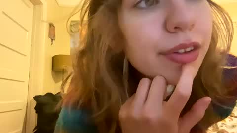Snapshot of daisybaby699 chatting on 23, 2, 2025 DaisyB3 online show from 23, 2, 2025