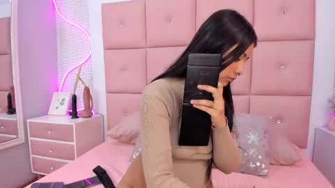 Mariana online show from 26, 11, 2025