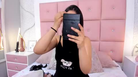 Mariana online show from 17, 12, 2025