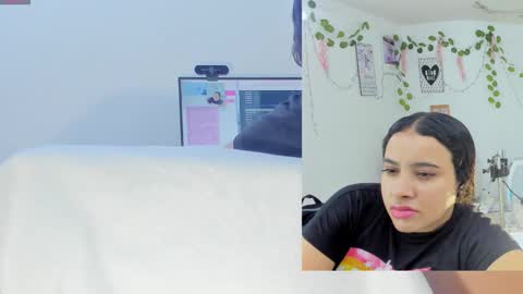 Snapshot of daki_ume_ chatting on 23, 11, 2025 daki_ume_ online show from 23, 11, 2025