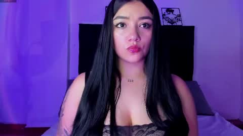dakostelee1_ online show from 10, 7, 2026