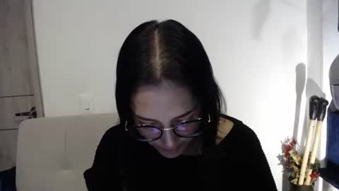 IG  dakotasofiaa online show from 29, 1, 2025