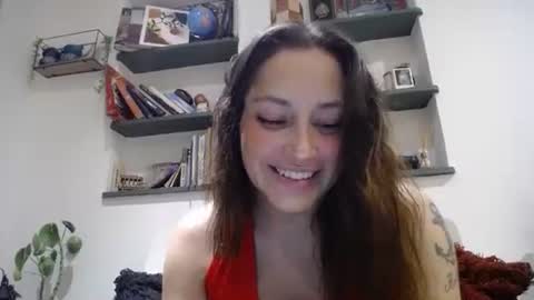 IG  dakotasofiaa online show from 24, 4, 2026