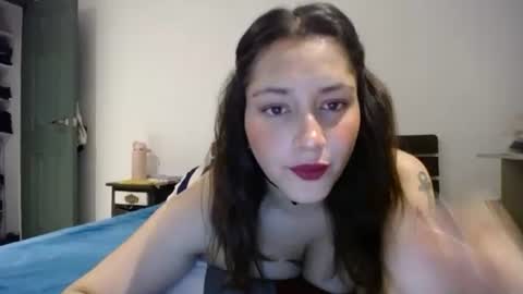 IG  dakotasofiaa online show from 26, 4, 2026