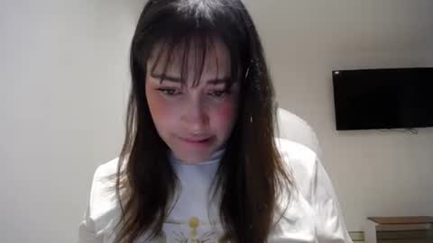 IG  dakotasofiaa online show from 19, 5, 2026