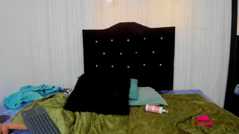 Snapshot of dakota_alice chatting on 9, 3, 2025 Dakota and Valerie online show from 9, 3, 2025