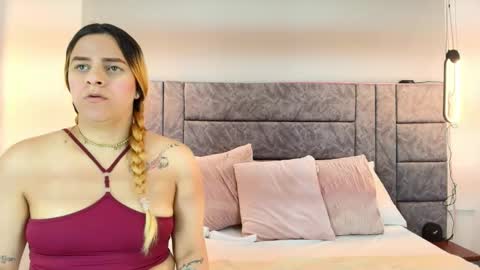 Dakota-Megan online show from 26, 11, 2025