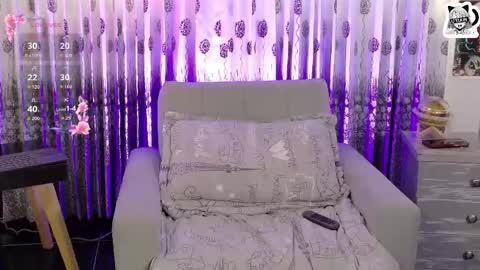 Snapshot of dakotta_rosee chatting on 23, 5, 2026 Isabella independent model help me get 100 satisfied online show from 23, 5, 2026