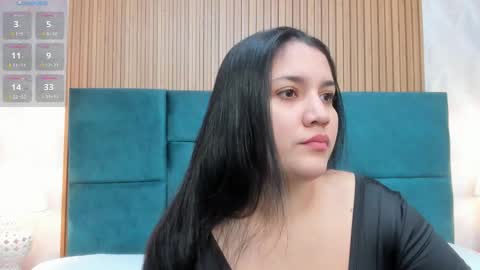 Snapshot of dalia_alissa chatting on 8, 10, 2025 Violeta online show from 8, 10, 2025