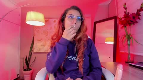 Dalia online show from 1, 2, 2025