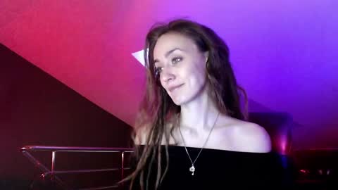 Snapshot of dalia_peach chatting on 2, 2, 2025 Dalia online show from 2, 2, 2025