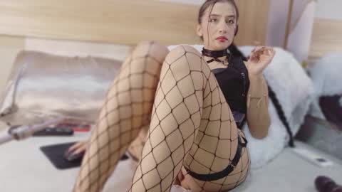 leila williams online show from 11, 4, 2026