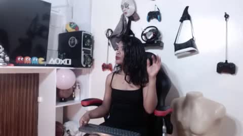 Snapshot of daliila_queen chatting on 1, 7, 2026 dalila online show from 1, 7, 2026