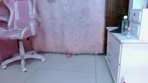 Snapshot of daliila_queen chatting on 14, 7, 2026 dalila online show from 14, 7, 2026