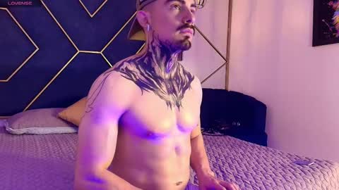 Dallas whitee online show from 11, 3, 2026