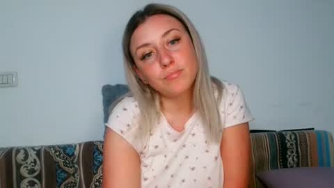 Snapshot of dalyana22 chatting on 8, 7, 2026 Maria online show from 8, 7, 2026