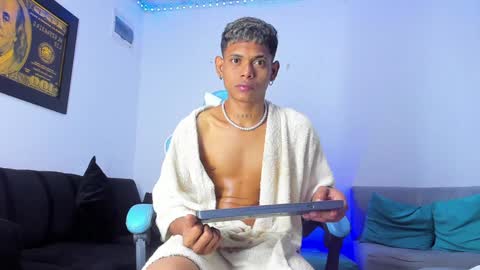 damar_felipe online show from 5, 1, 2025