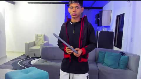 damar_felipe online show from 12, 2, 2025