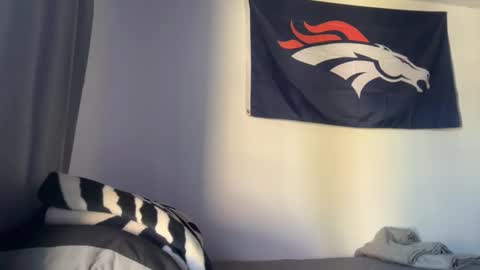 damiam xj online show from 4, 12, 2025