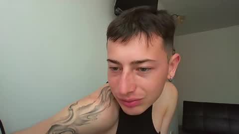 Snapshot of damian_de chatting on 17, 2, 2025 damian_de online show from 17, 2, 2025