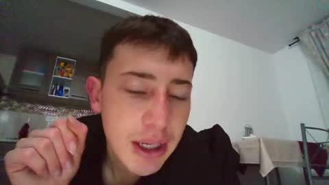 Snapshot of damian_de chatting on 1, 3, 2025 damian_de online show from 1, 3, 2025