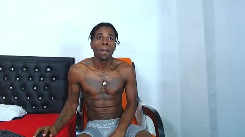 Snapshot of damian_hart_24cm chatting on 27, 1, 2025 damian_hart_24cm online show from 27, 1, 2025