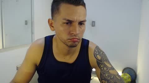 Snapshot of damian_muscle chatting on 21, 9, 2025 Damian online show from 21, 9, 2025