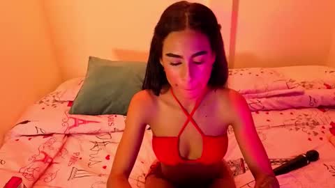 Snapshot of damian_n_lissa chatting on 5, 6, 2026 damian_n_lissa online show from 5, 6, 2026