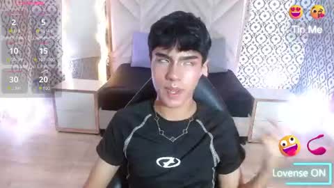 damian_tay1 online show from 21, 6, 2026