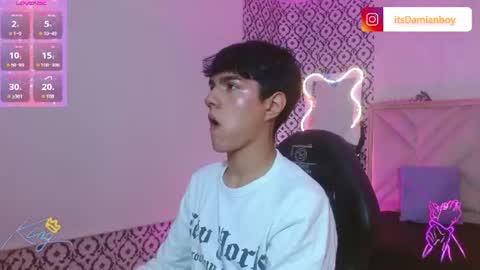 damian_tay1 online show from 26, 6, 2026
