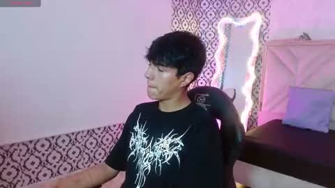 damian_tay1 online show from 2, 7, 2026