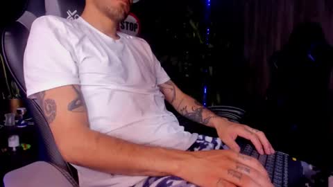 Daamiancox online show from 8, 3, 2025