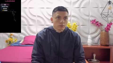 Snapshot of damianphill chatting on 27, 12, 2024 Damian Phill online show from 27, 12, 2024