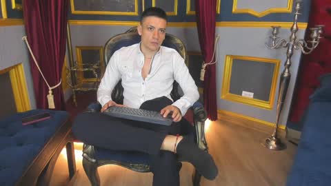 Snapshot of damianphill chatting on 15, 1, 2025 Damian Phill online show from 15, 1, 2025