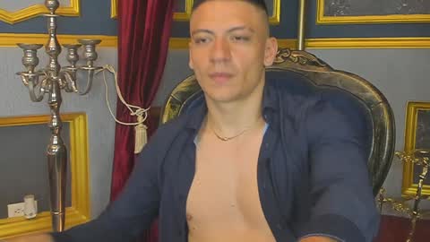 Snapshot of damianphill chatting on 22, 1, 2025 Damian Phill online show from 22, 1, 2025