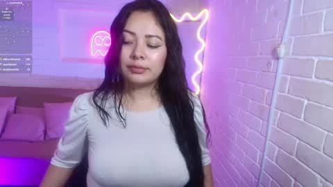 Snapshot of damii_tay chatting on 1, 3, 2025 Damii online show from 1, 3, 2025