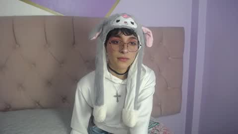 Snapshot of damiian21_ chatting on 6, 3, 2025 Damiian21 online show from 6, 3, 2025