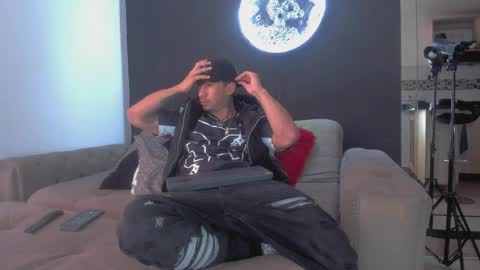 INSTAGRAM  DAMMIANMILLEROFICIAL online show from 5, 4, 2026