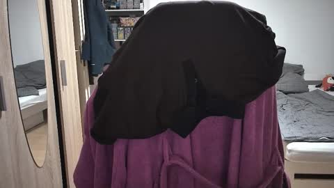 King Dan online show from 5, 12, 2025