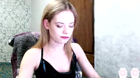 Dana SmileX online show from 2, 10, 2025