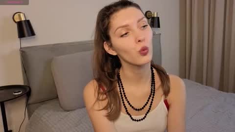 danaaddams online show from 19, 11, 2025