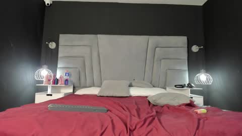 Snapshot of danaandthamaraangels chatting on 24, 12, 2024 online show from 24, 12, 2024