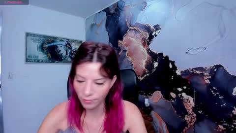 Danaa Rey online show from 8, 2, 2025