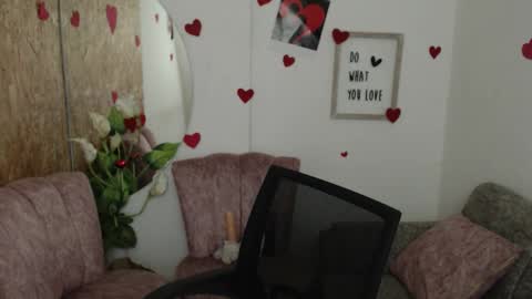 danalaleska online show from 21, 10, 2025